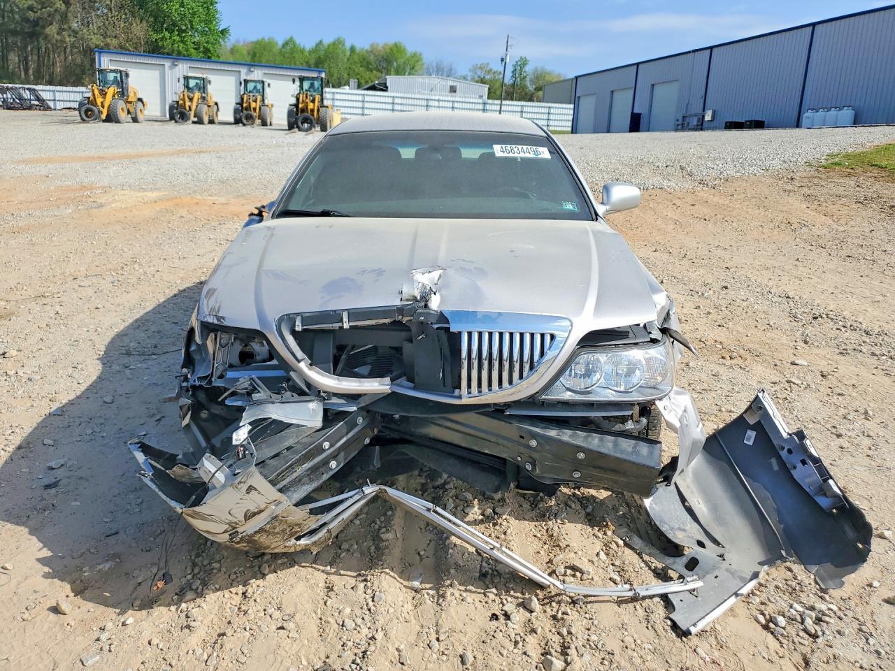 2011 LINCOLN Town Car