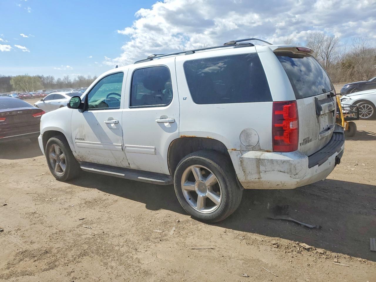 2011 CHEVROLET Tahoe