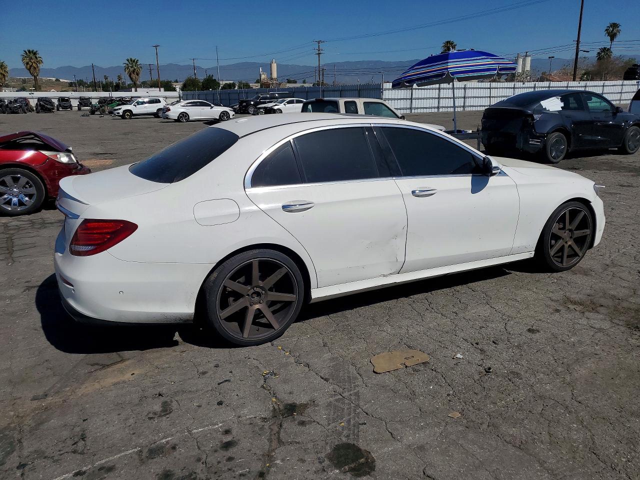 2017 MERCEDES-BENZ E-Class