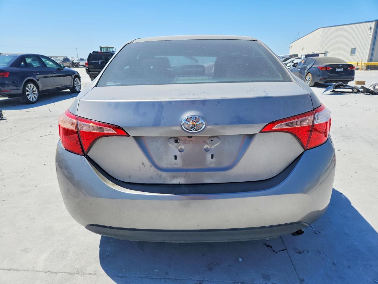 2015 TOYOTA COROLLA