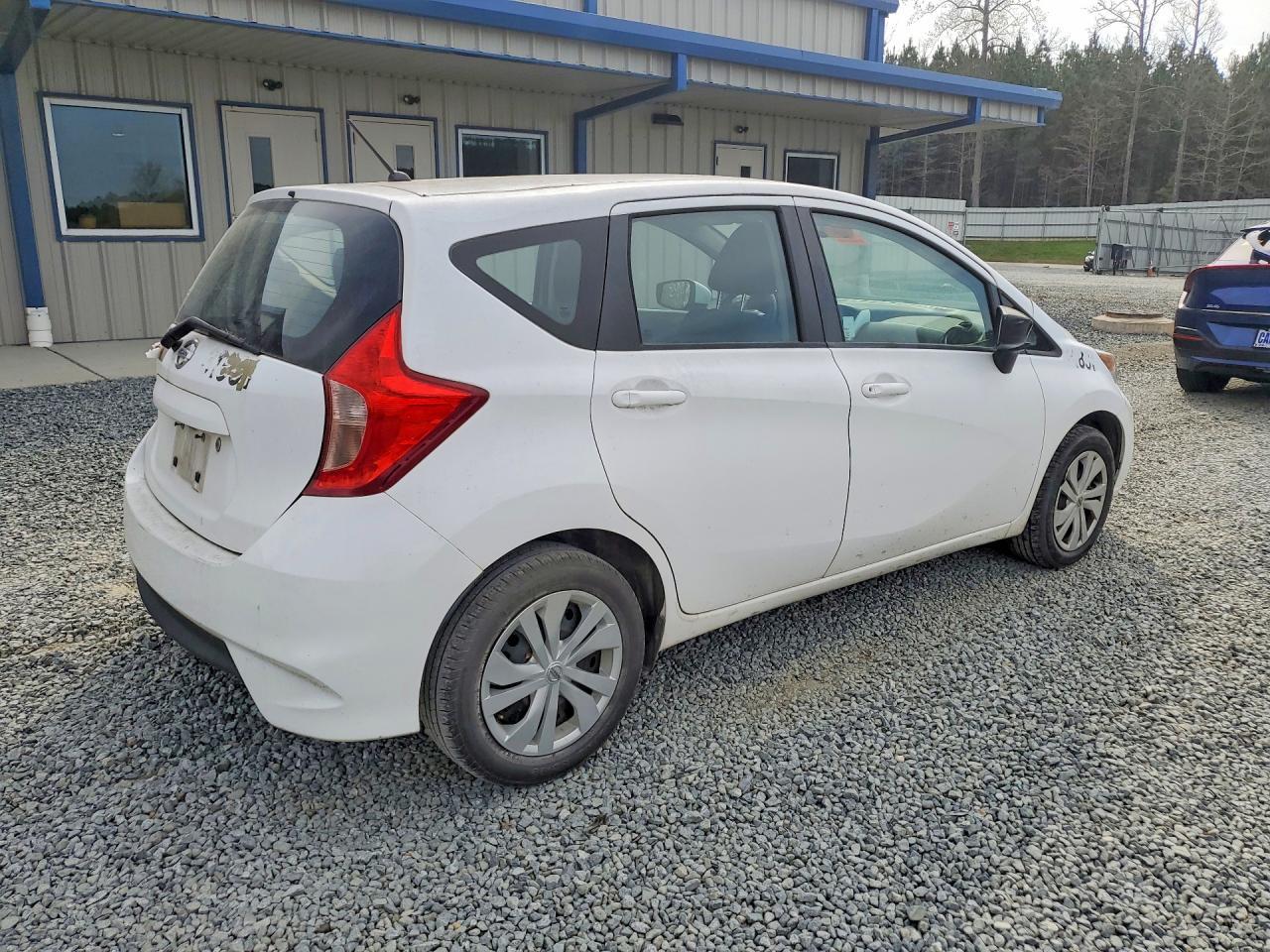 2019 NISSAN Versa Note