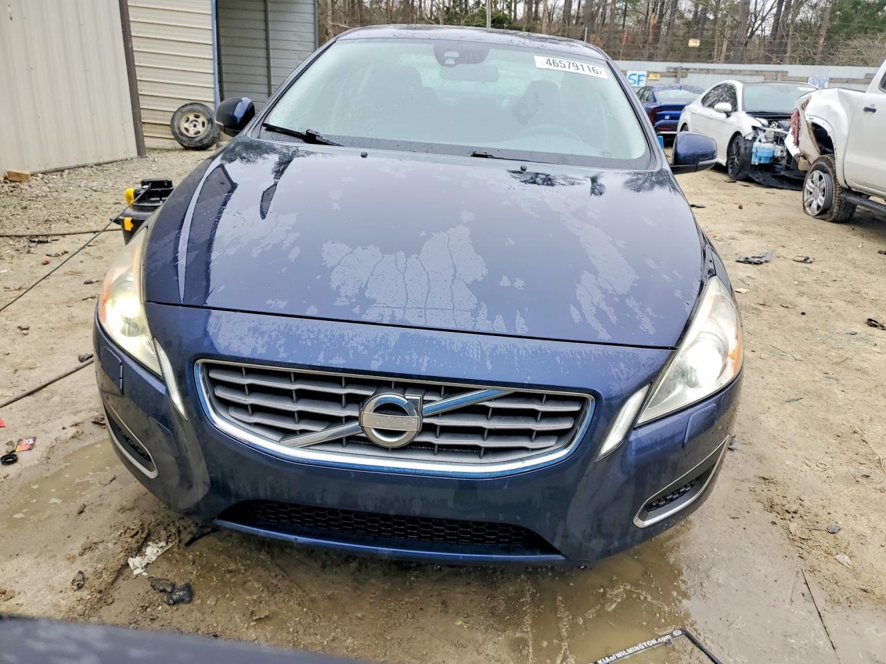 2011 VOLVO S60