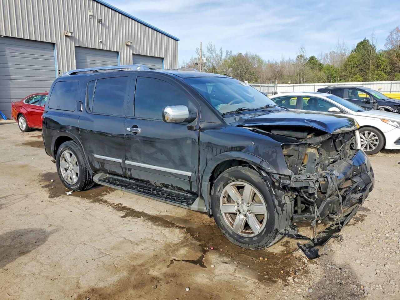 2011 NISSAN Armada