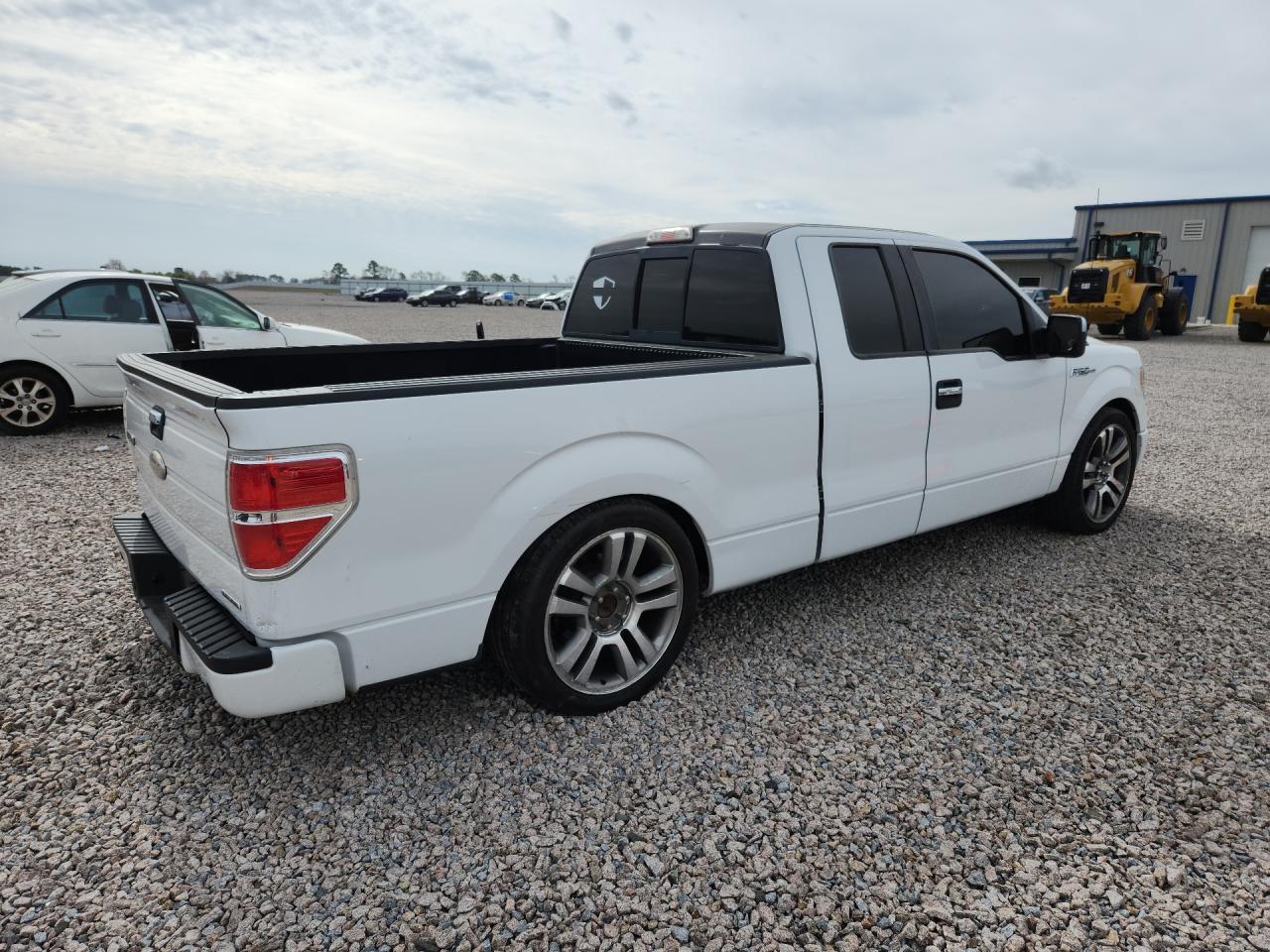 2011 FORD F-150