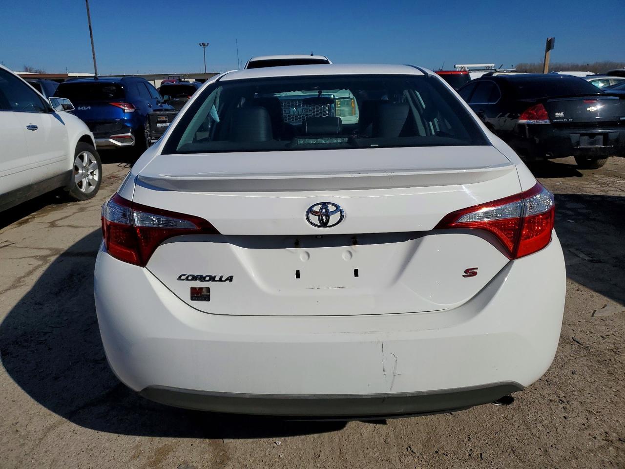 2016 TOYOTA COROLLA