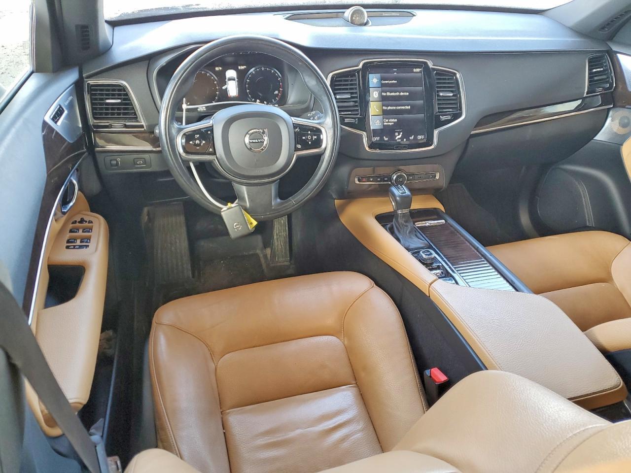 2016 VOLVO XC90