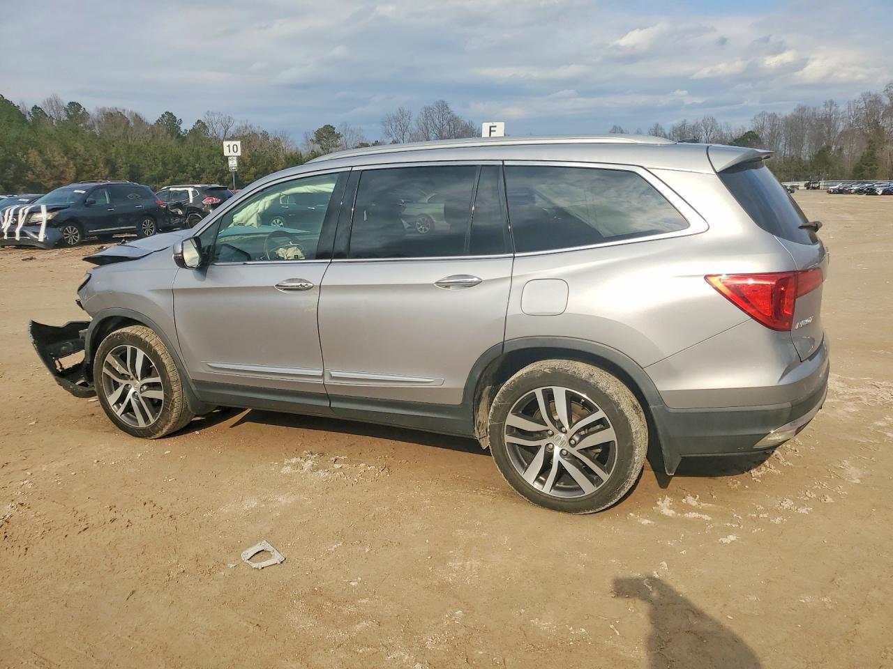 2017 HONDA PILOT