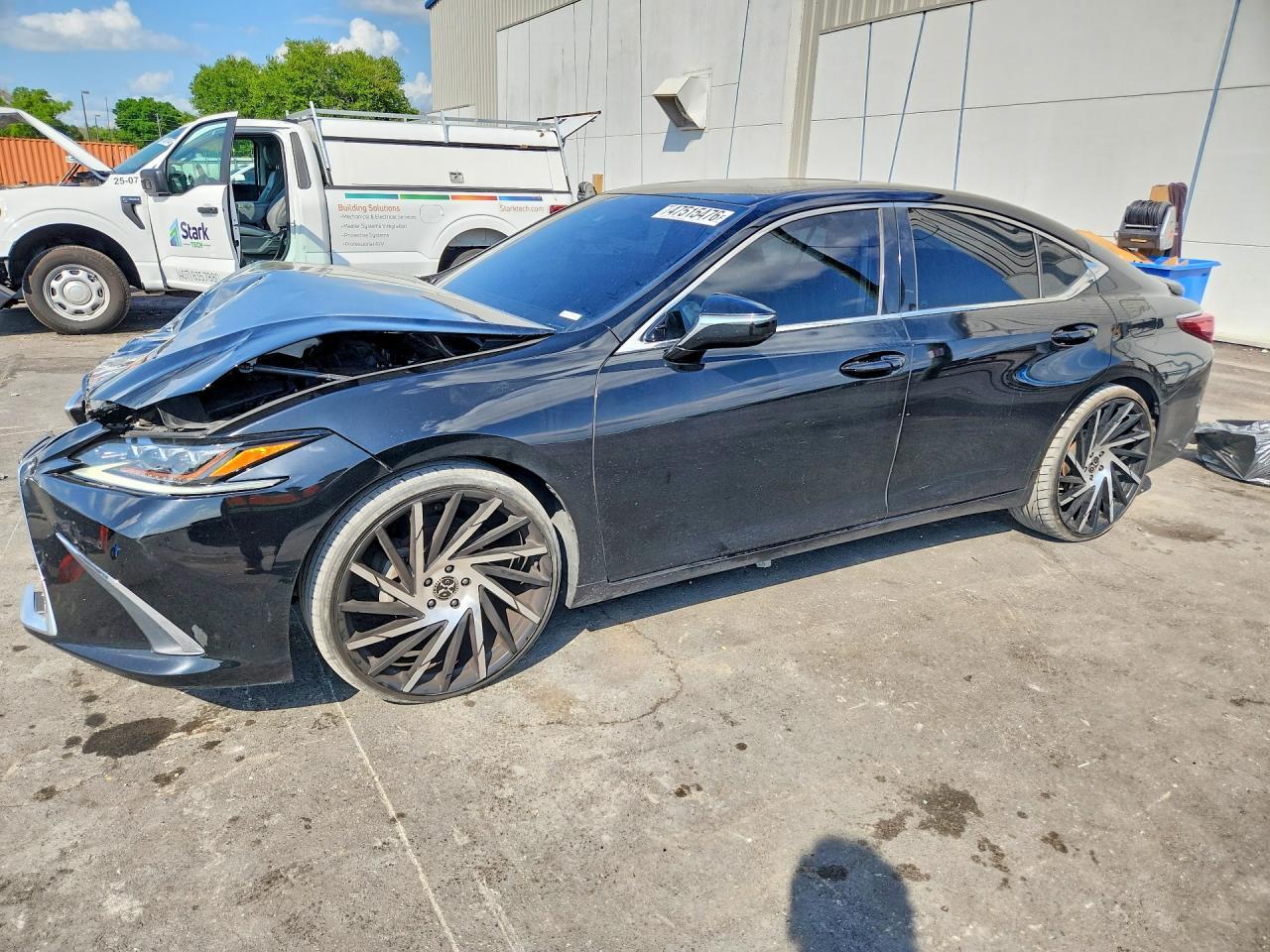 2019 LEXUS ES 350