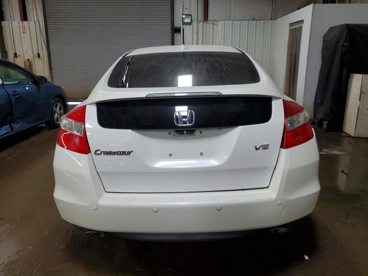 2012 HONDA Crosstour