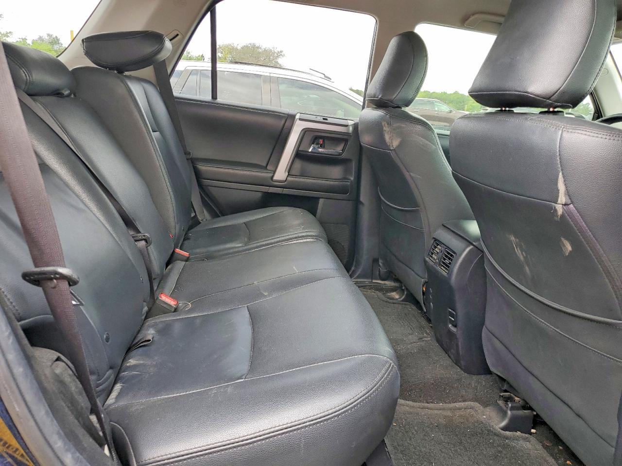 2014 TOYOTA 4Runner