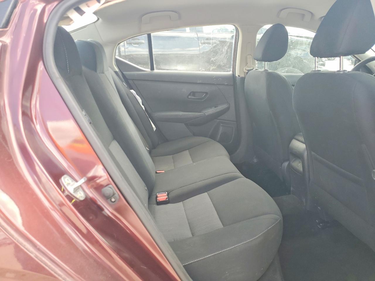 2024 NISSAN SENTRA