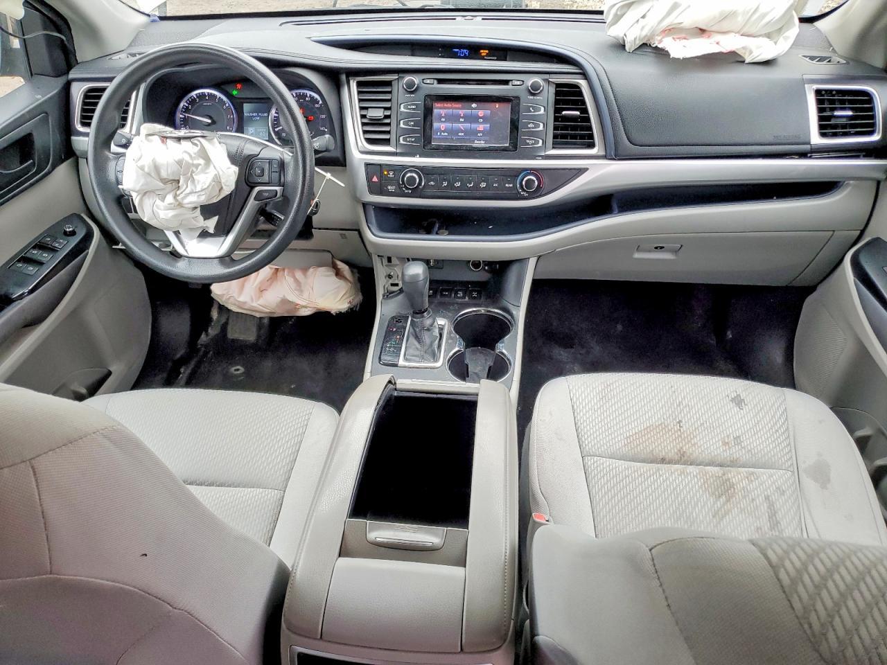 2014 TOYOTA HIGHLANDER