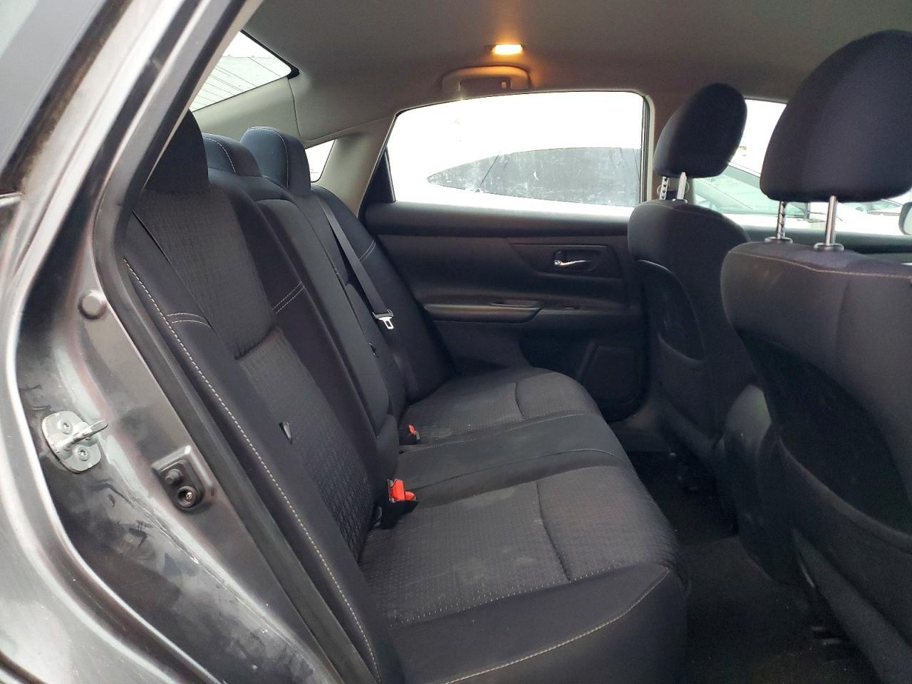 2016 NISSAN ALTIMA