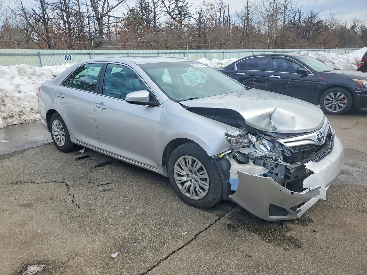 2013 TOYOTA CAMRY