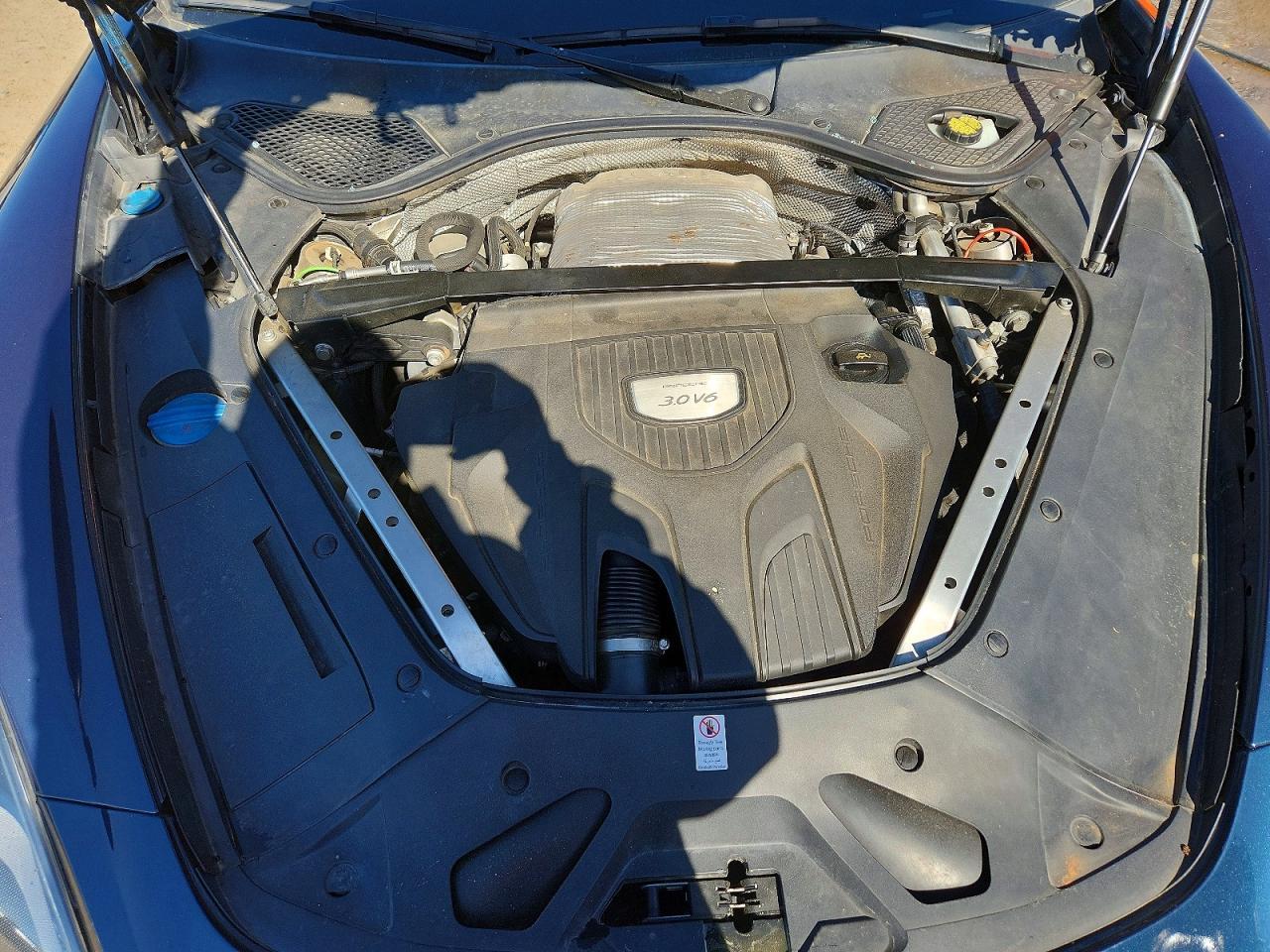 2017 PORSCHE Panamera