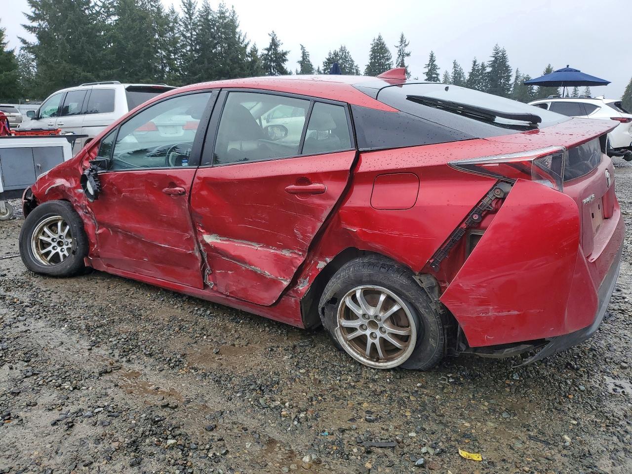 2017 TOYOTA PRIUS