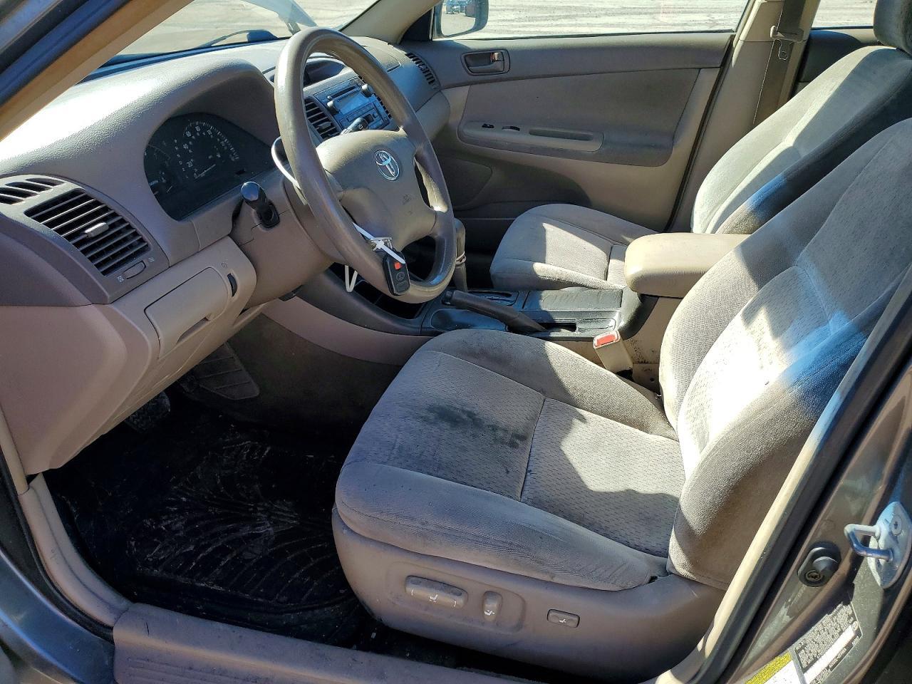 2004 Toyt Camry