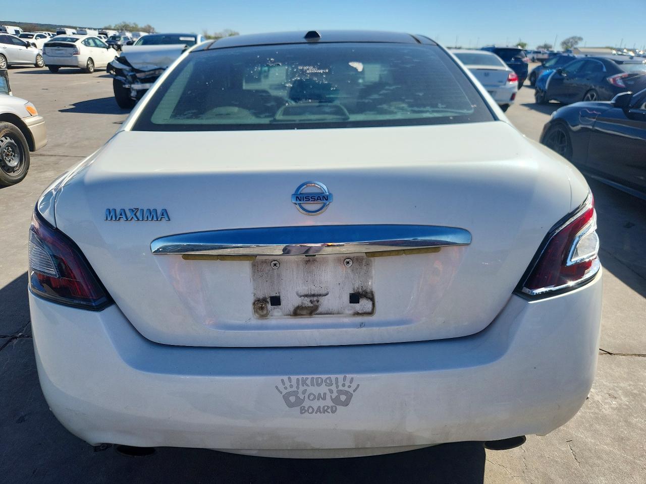 2014 NISSAN Maxima