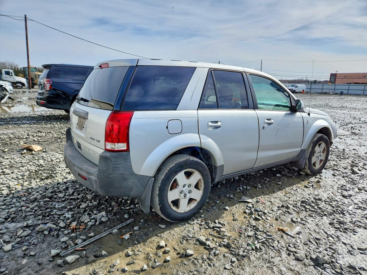 2005 SATURN Vue
