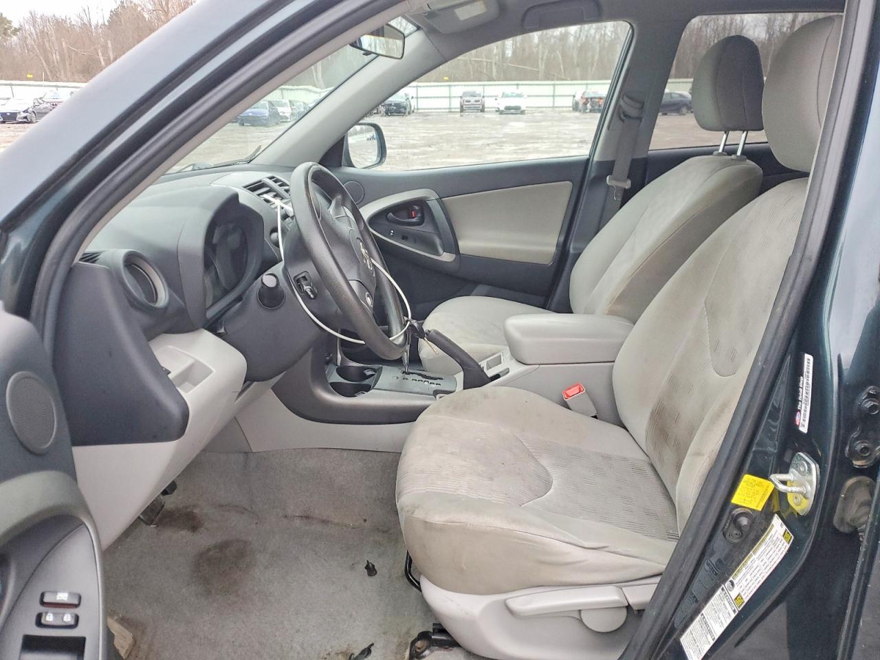 2011 TOYOTA RAV4