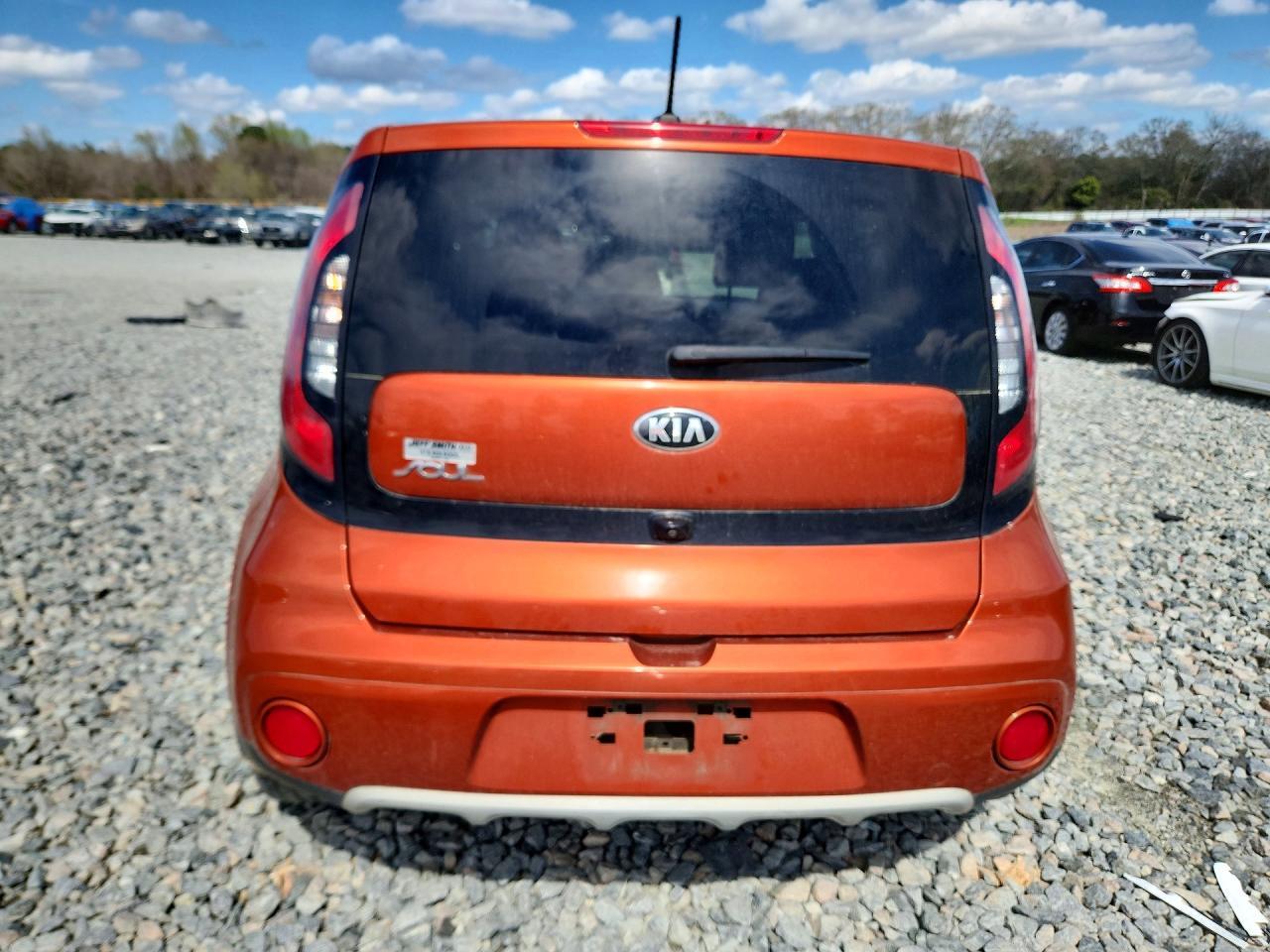 2019 KIA SOUL
