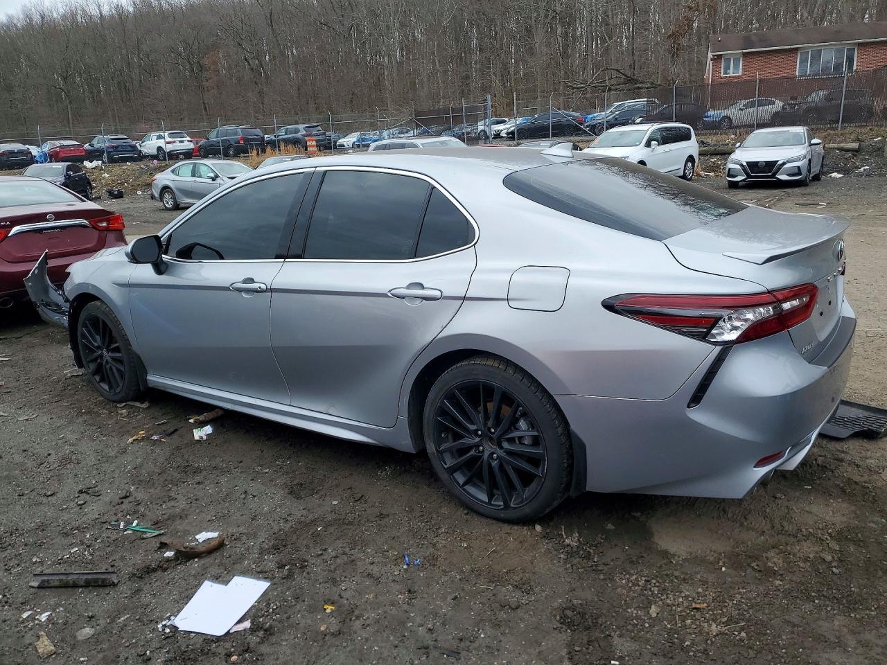 2024 TOYOTA CAMRY
