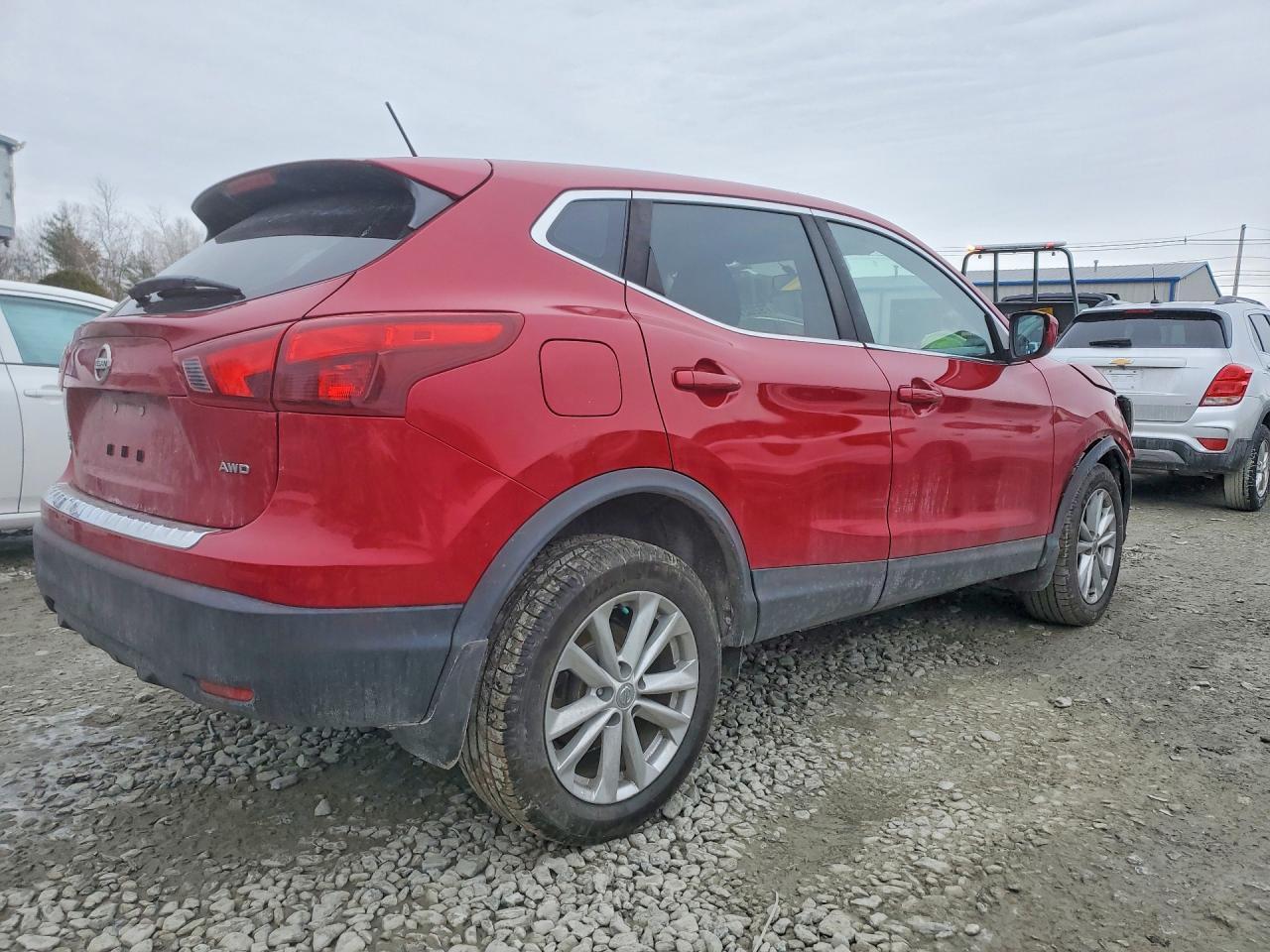 2017 NISSAN ROGUE