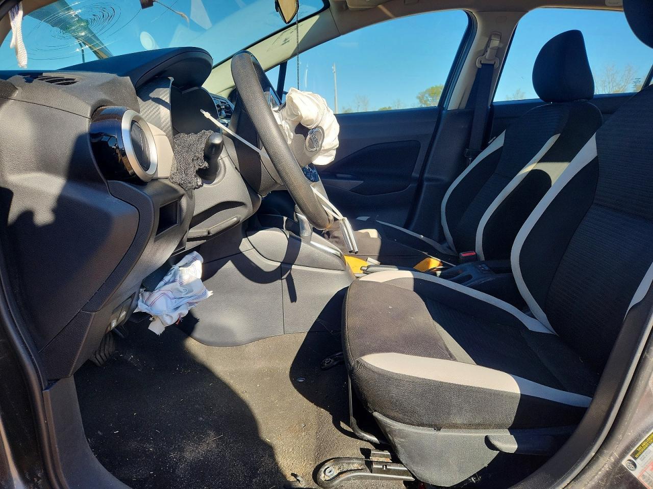 2021 NISSAN VERSA