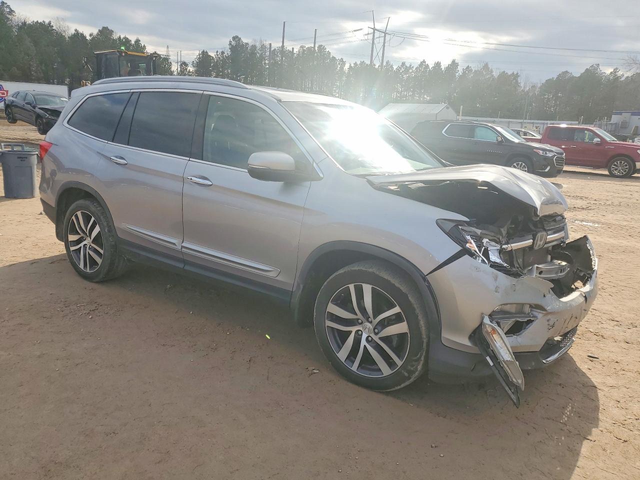 2017 HONDA PILOT