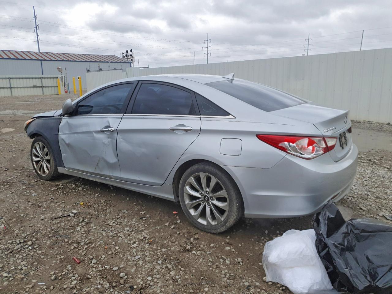 2011 HYUNDAI SONATA