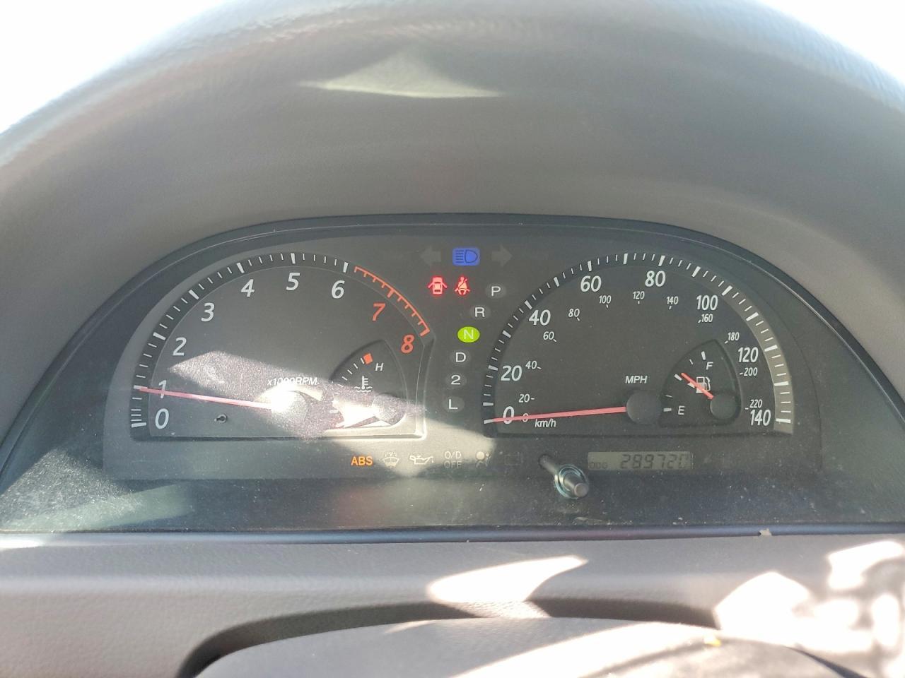 2004 TOYOTA CAMRY