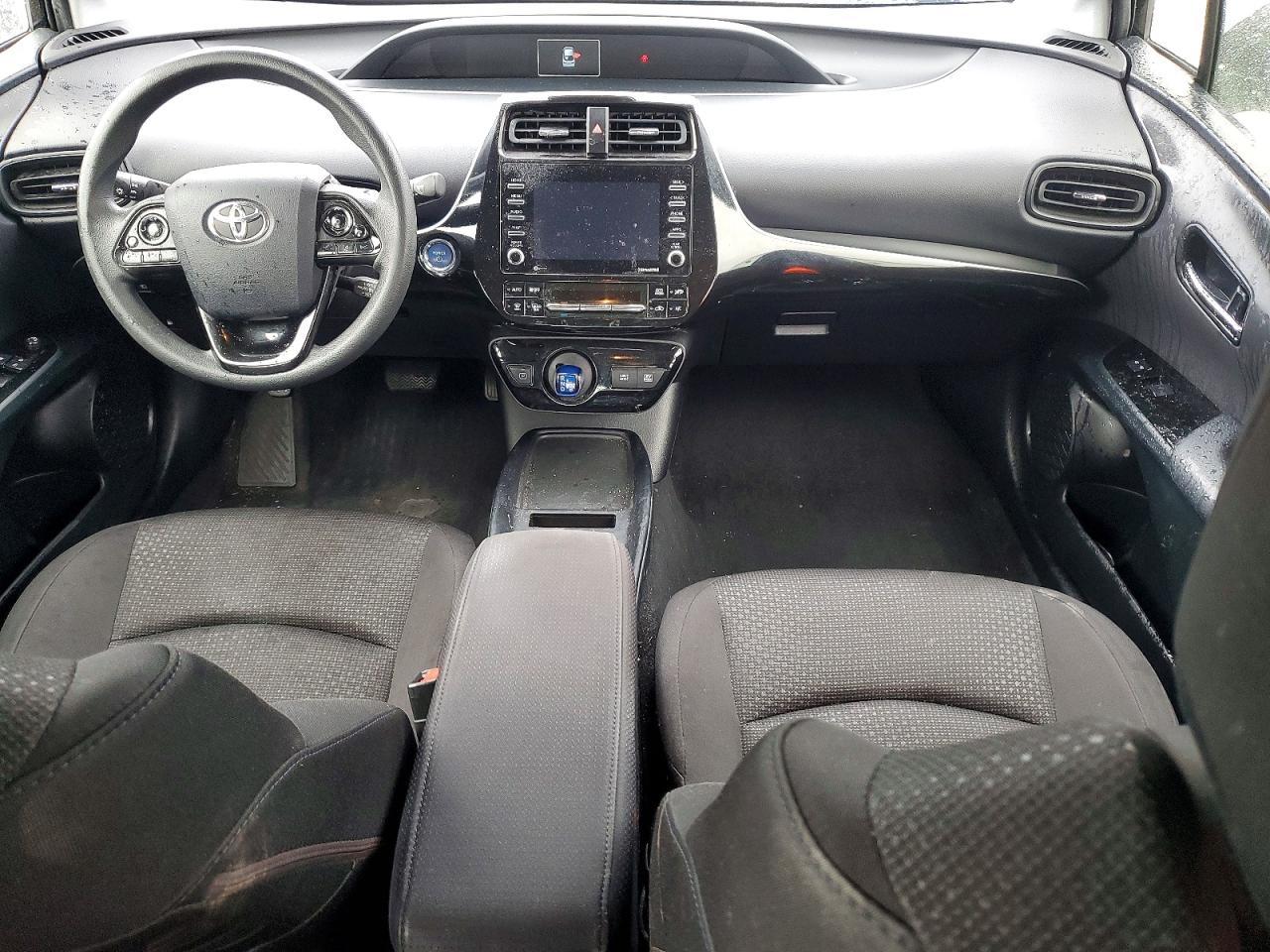 2022 TOYOTA PRIUS