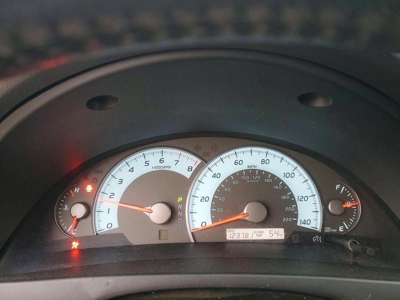 2011 TOYOTA CAMRY