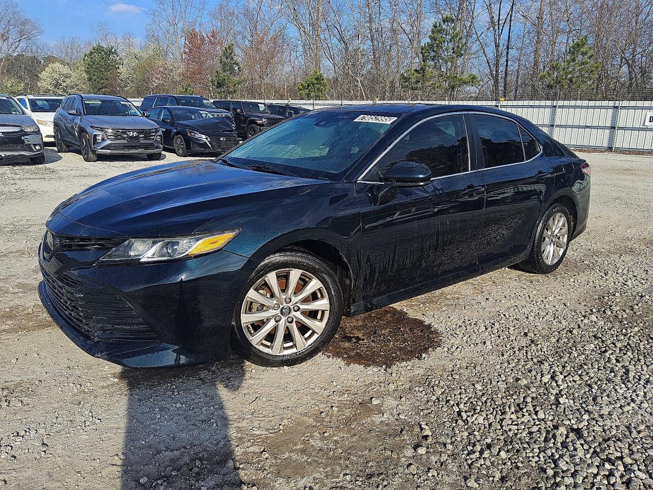 2018 TOYOTA CAMRY