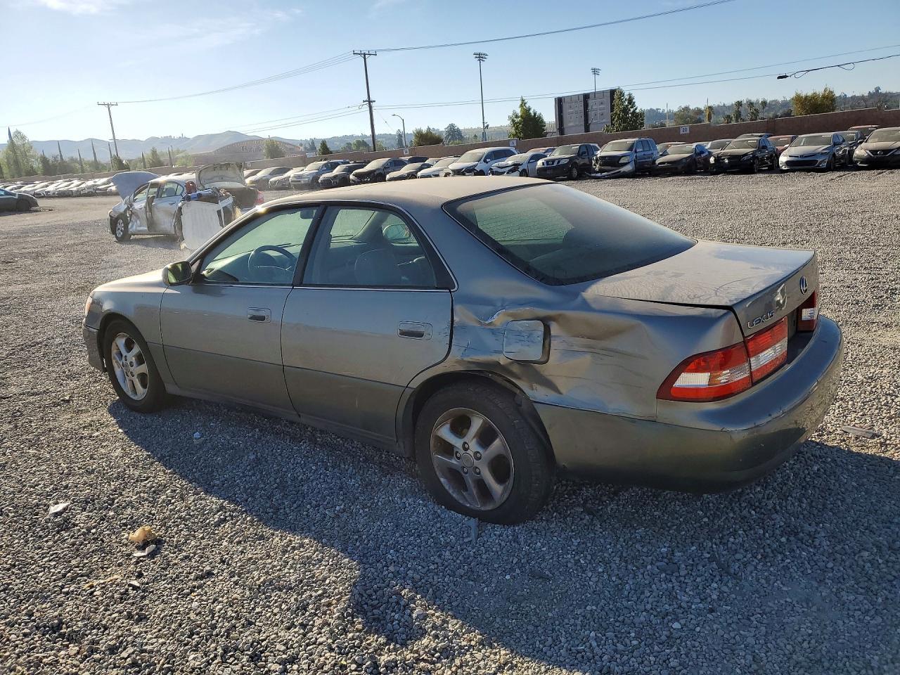 2000 LEXUS Es 300