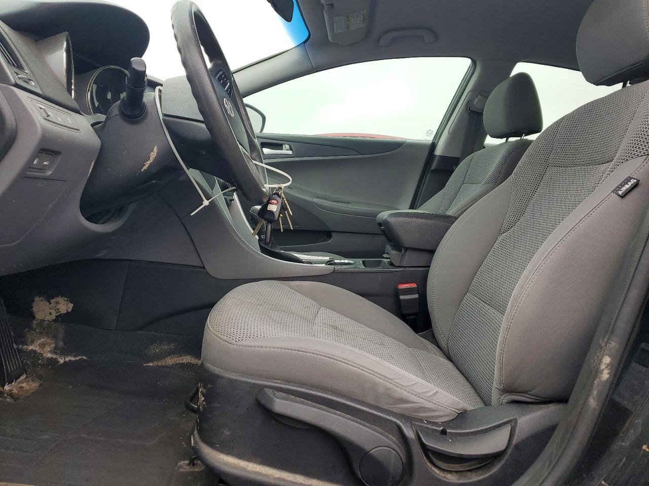 2013 HYUNDAI SONATA