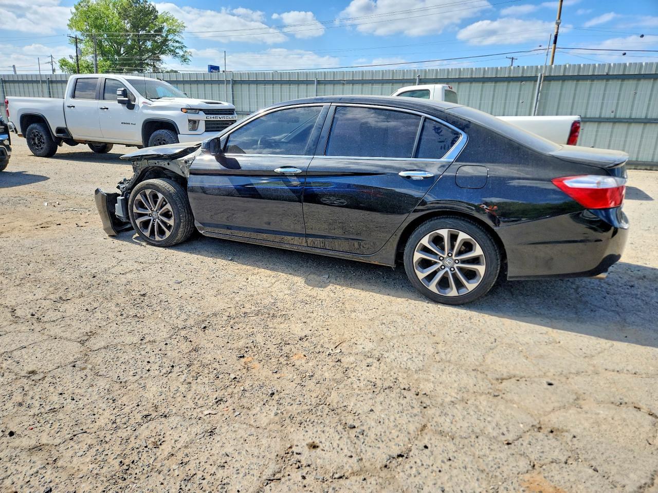 2015 HONDA ACCORD