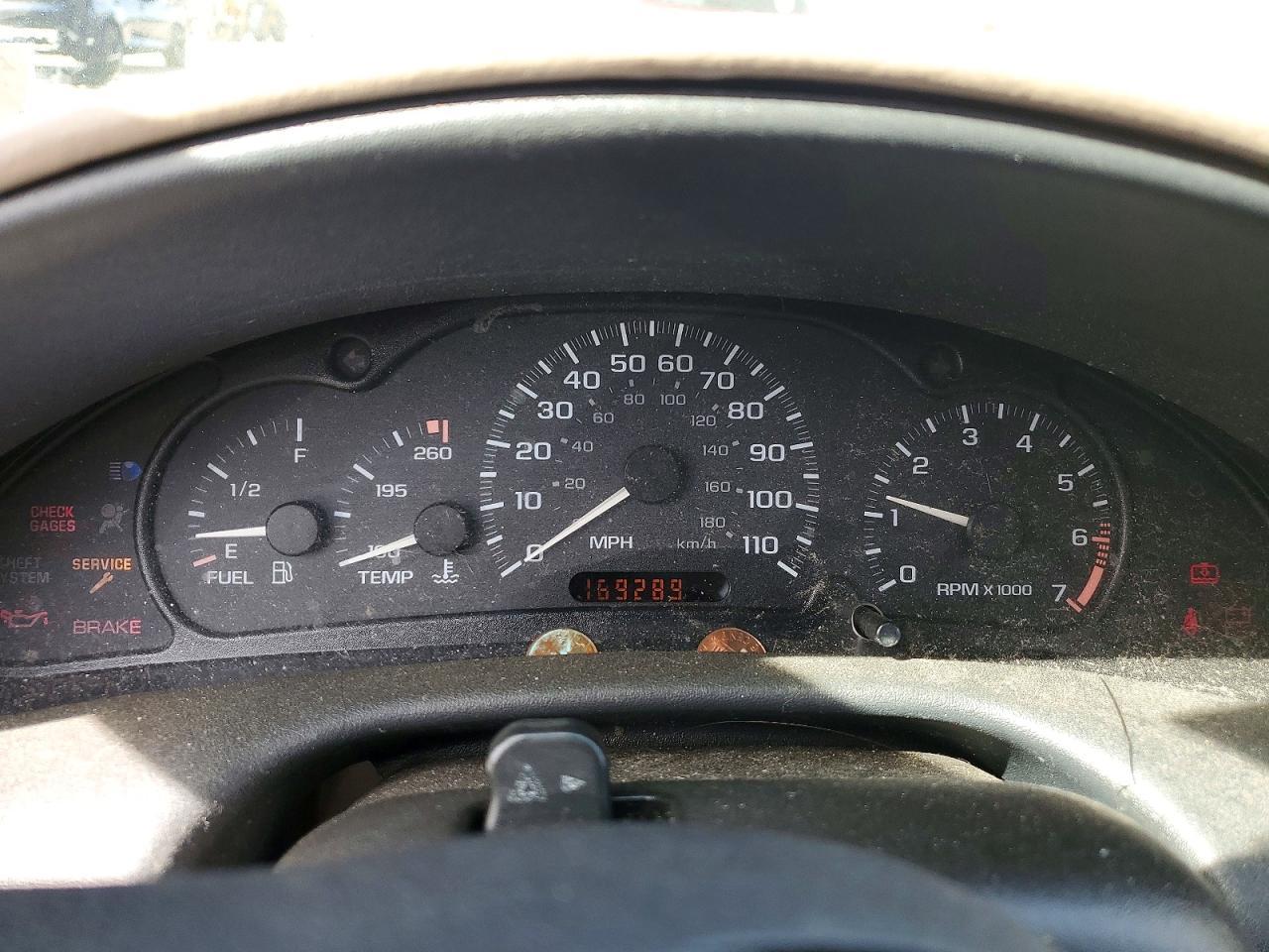 2004 CHEVROLET Cavalier