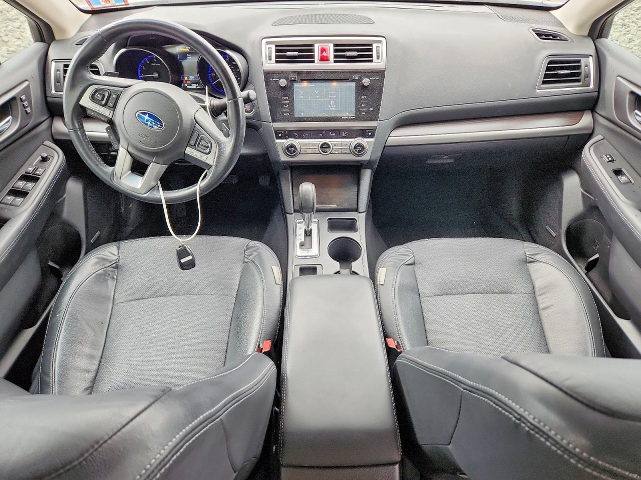 2017 SUBARU Legacy