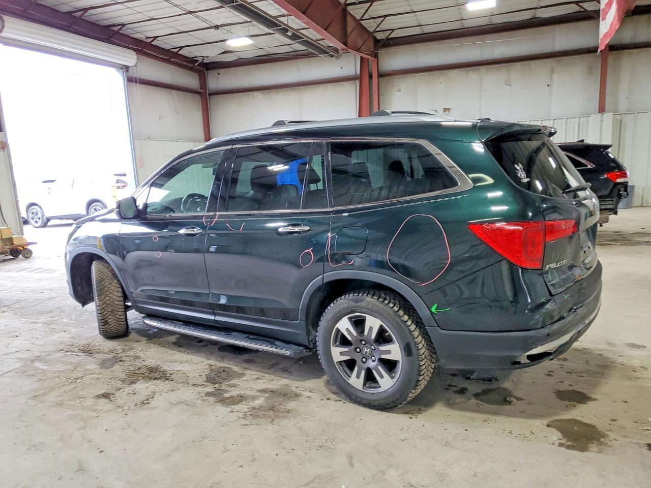 2016 HONDA PILOT