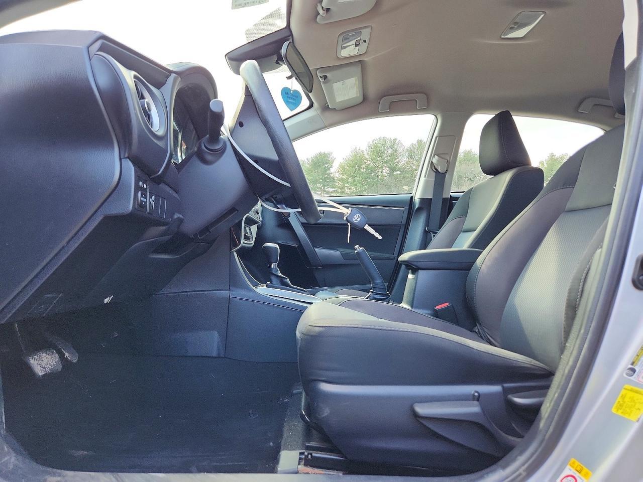 2017 TOYOTA COROLLA
