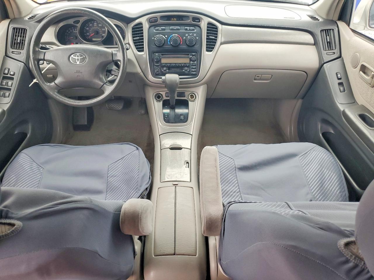 2002 TOYOTA HIGHLANDER