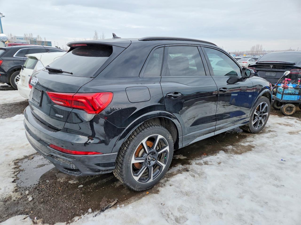 2024 AUDI Q3