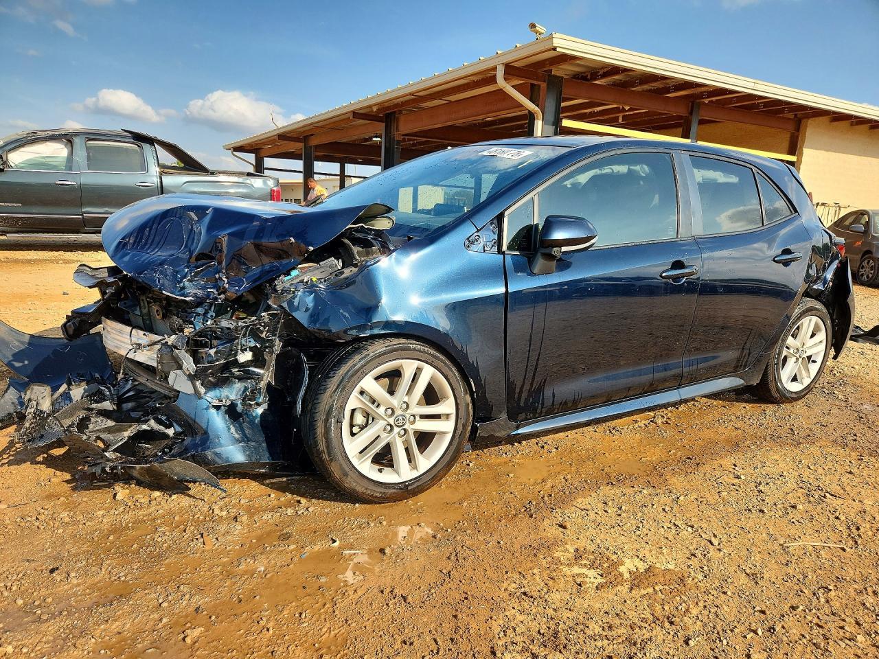 2021 TOYOTA COROLLA