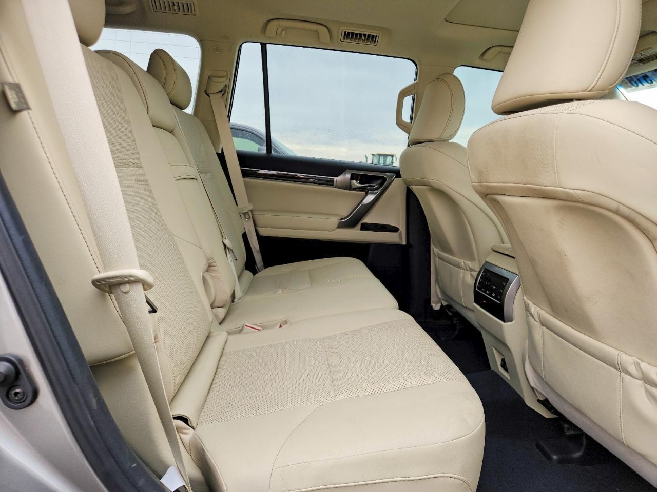 2023 LEXUS GX 460