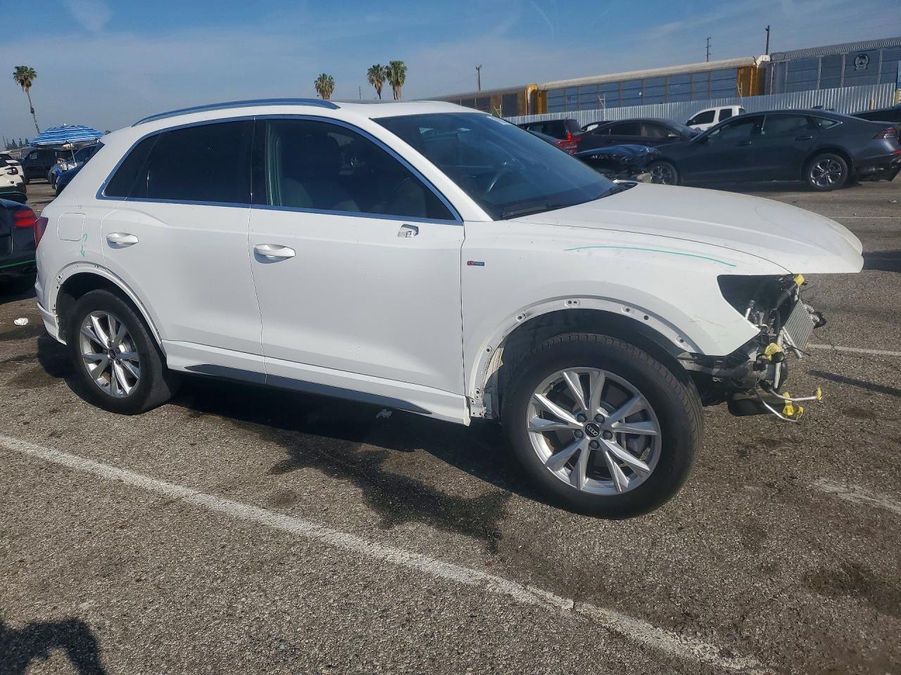 2021 AUDI Q3