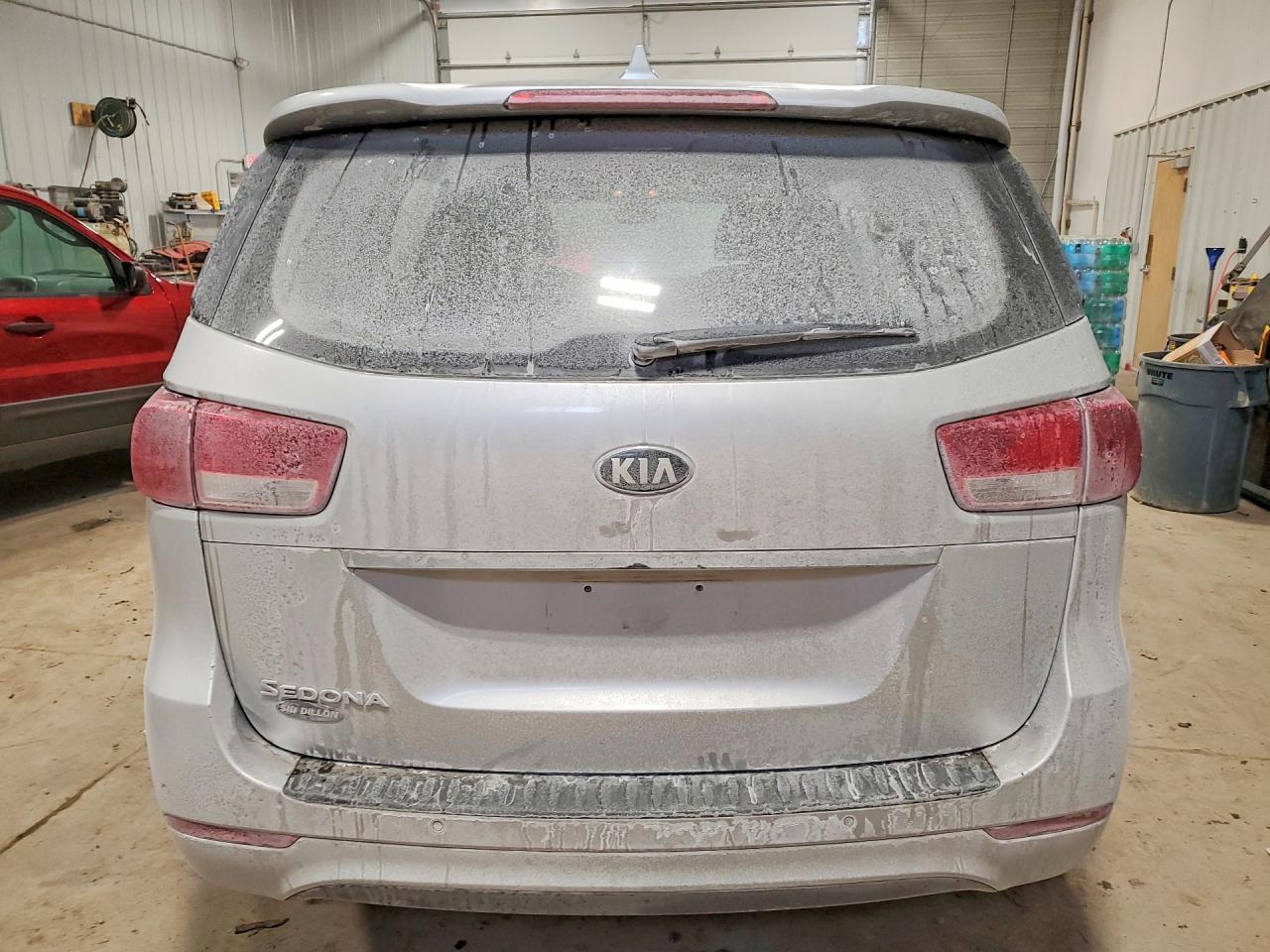 2015 KIA SEDONA