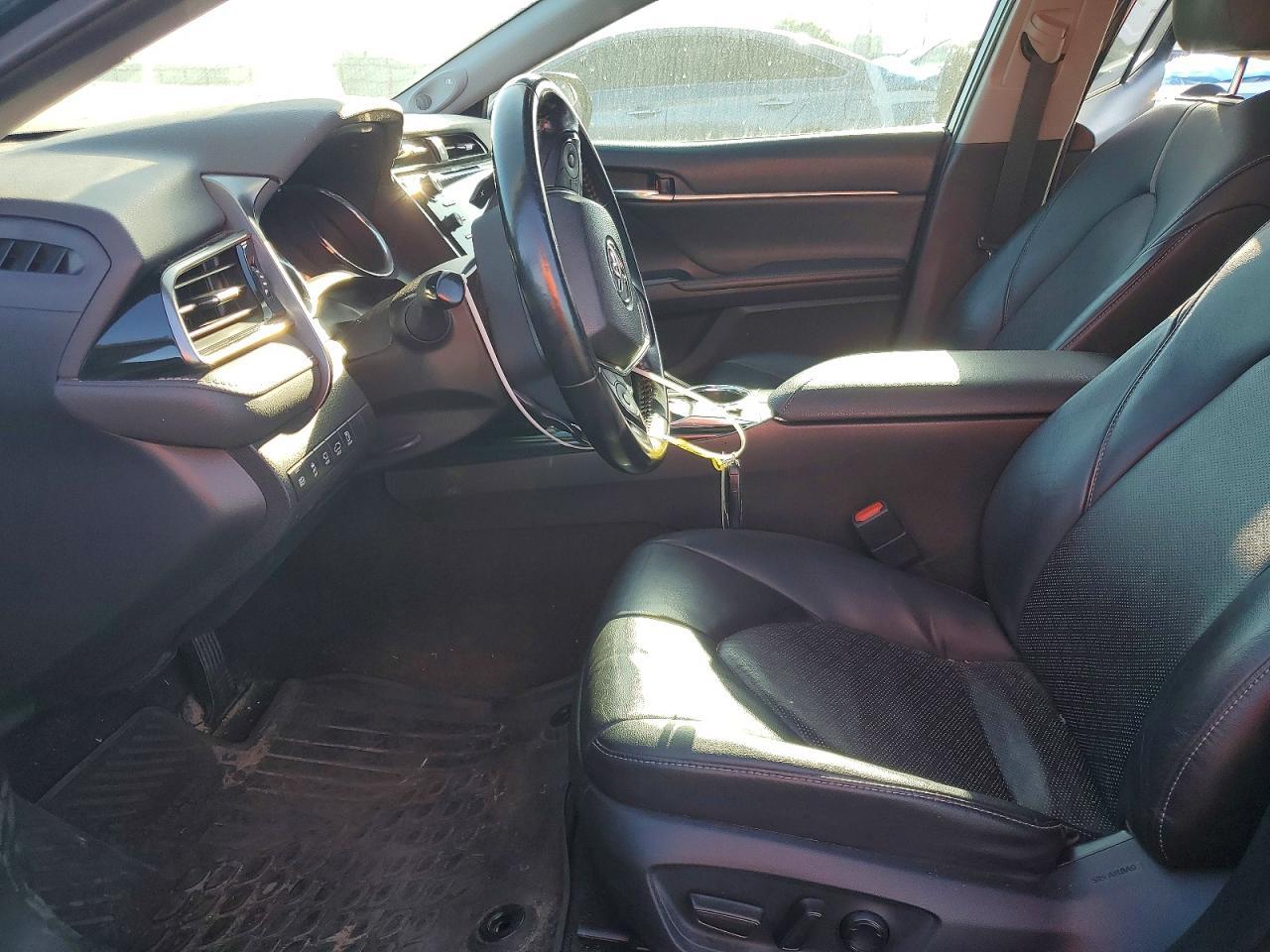 2019 TOYOTA CAMRY