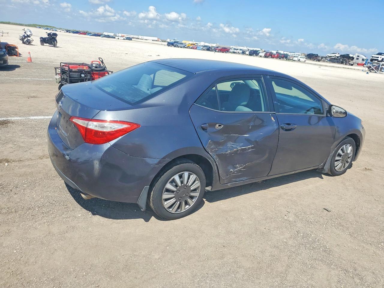 2015 TOYOTA COROLLA