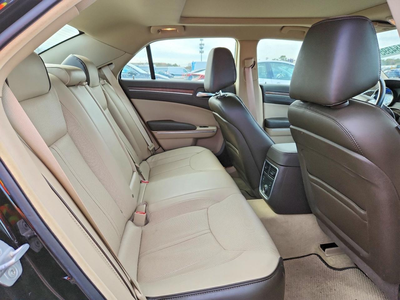 2013 CHRYSLER 300